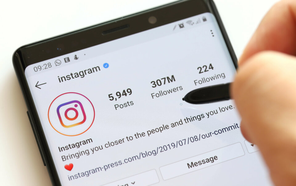 Learn Why Your Real Estate Instagram Bio Matters