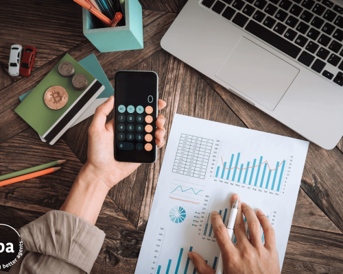 Realtor calculating the costs to get licensed