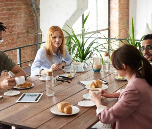 find a real estate broker to work for